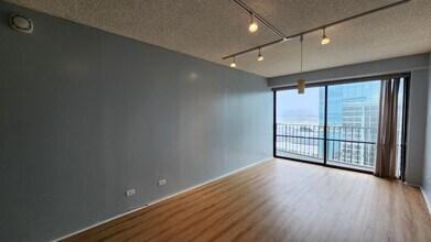 700 RICHARDS St in Honolulu, HI - Building Photo - Building Photo