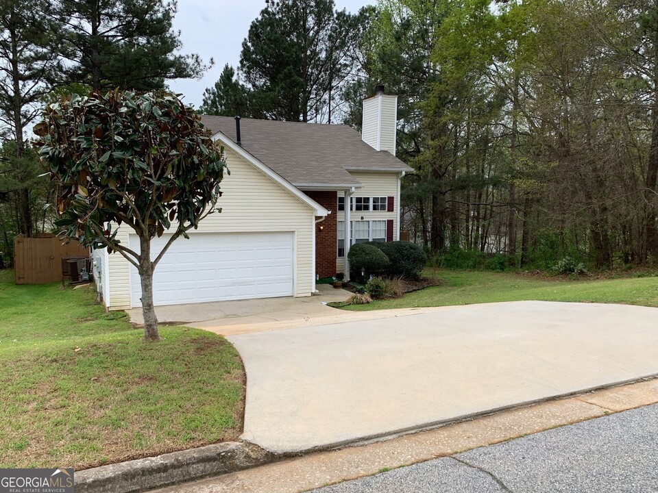 3243 Landgraf Close in Decatur, GA - Building Photo