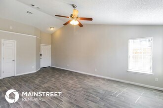 5520 Creek Valley Dr in Arlington, TX - Building Photo - Building Photo