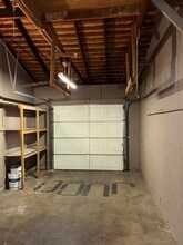 5813 Enfield St in Carmichael, CA - Building Photo - Building Photo