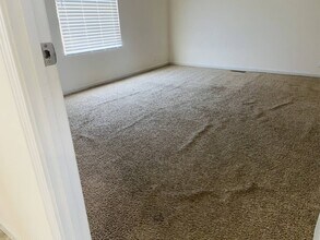 533 E Sullivan St in Coalinga, CA - Building Photo - Building Photo