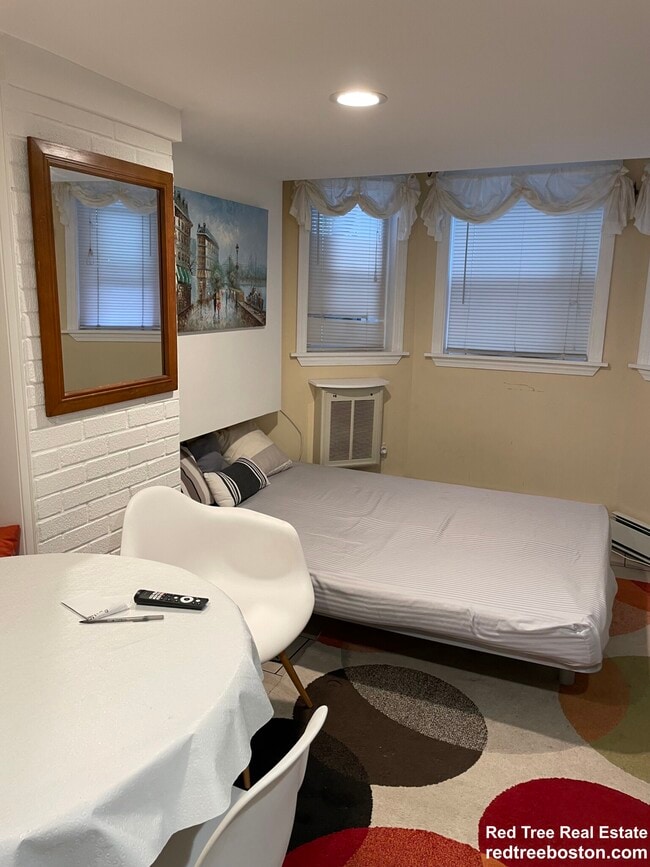 8 Fulkerson St in Cambridge, MA - Foto de edificio - Building Photo