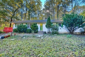 7071 Pindell School Rd in Fulton, MD - Building Photo - Building Photo