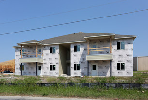 Princeton Hazelwood Lofts in Princeton, TX - Foto de edificio - Building Photo