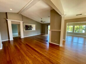 209 Bokoshe Cir in Loudon, TN - Building Photo - Building Photo