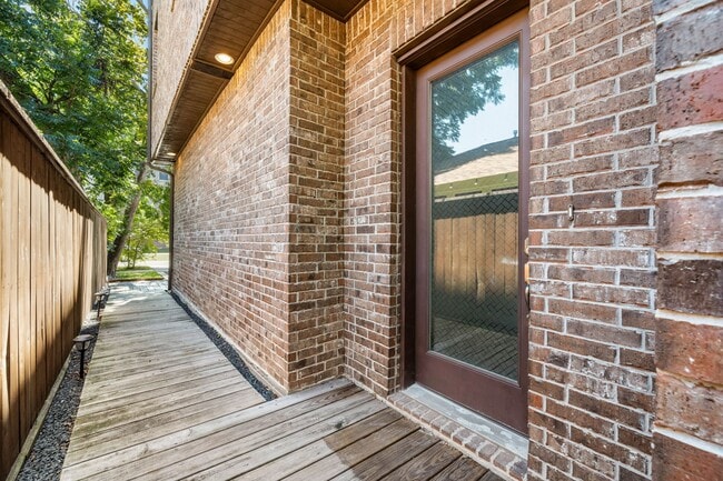 819 Algregg St in Houston, TX - Building Photo - Building Photo