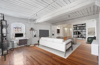 85 South St in New York, NY - Building Photo - Building Photo