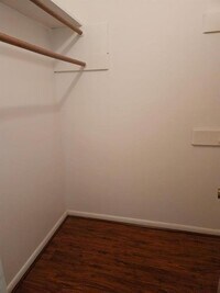 7823 Barberton Dr photo'