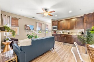 1855 Hartsfield Ct in Lincoln, CA - Building Photo - Building Photo