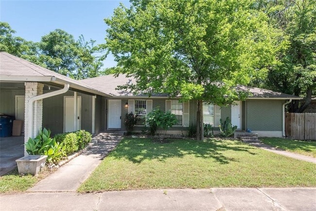 property at 9007 Little Walnut Pkwy