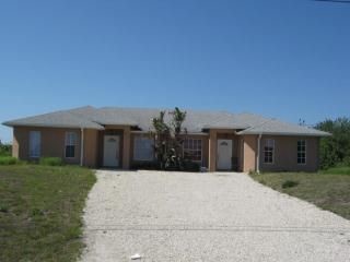 4813 Leonard Blvd S in Lehigh Acres, FL - Building Photo