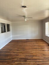 4801 36th St in Lubbock, TX - Building Photo - Building Photo