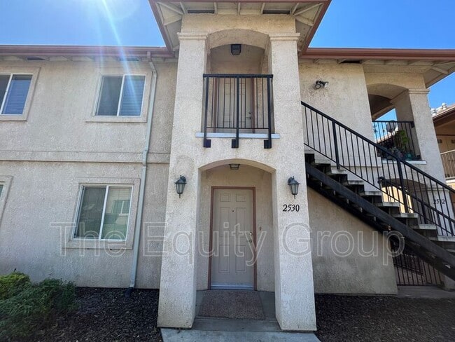 property at 2530 W Oriole Ave