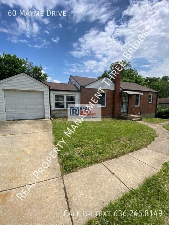 60 Mayme Dr in Ferguson, MO - Building Photo