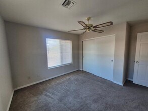 6740 E Dixileta Dr in Cave Creek, AZ - Building Photo - Building Photo