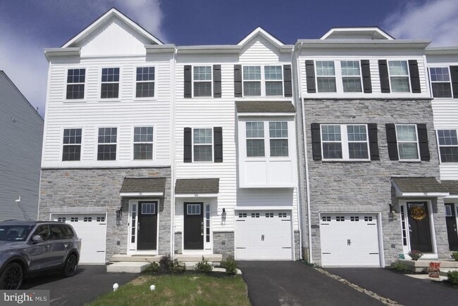 property at 148 Bell Ct