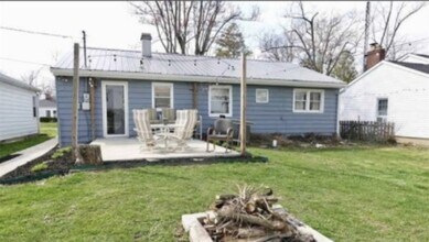 1508 N Woodridge Ave in Muncie, IN - Building Photo - Building Photo