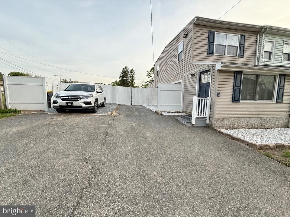 1820 Newport Rd in Wilmington, DE - Building Photo