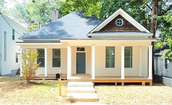 416 Andrew J Hairston PL NW in Atlanta, GA - Building Photo