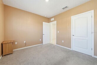 2633 Grand Central Ave in Tavares, FL - Building Photo - Building Photo