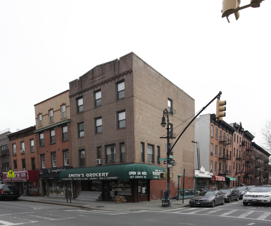 147 Smith St in Brooklyn, NY - Foto de edificio