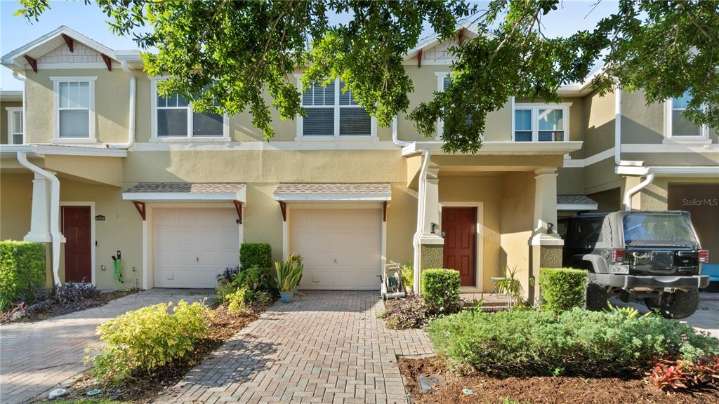 11943 Great Commission Way in Orlando, FL - Building Photo