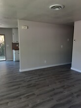 21605 Mayfair Dr in Red Bluff, CA - Building Photo - Building Photo