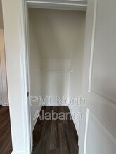 112 Vulcan St in Owens Cross Roads, AL - Foto de edificio - Building Photo