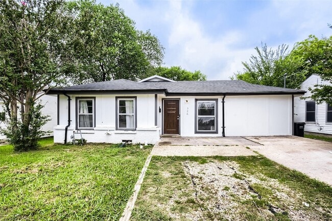 property at 326 E Holley St