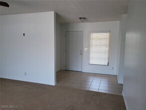 1923 Savona Pkwy in Cape Coral, FL - Foto de edificio - Building Photo