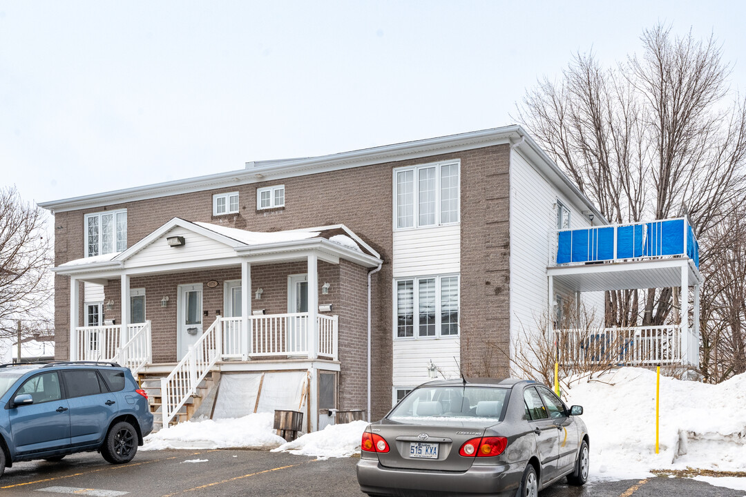 2 Clément St in Lévis, QC - Building Photo