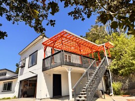 43 Laureles Grade in Salinas, CA - Building Photo