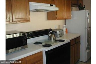 3580 Sherbrooke Cir in Woodbridge, VA - Building Photo - Building Photo