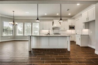 8240 Cuesta Ln in Fort Worth, TX - Building Photo - Building Photo