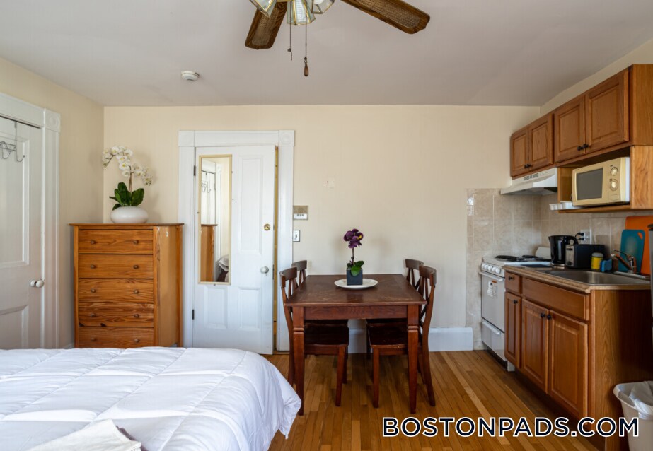 27 William St in Cambridge, MA - Building Photo