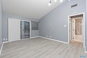 2014 Colony Dr SW in Huntsville, AL - Building Photo - Building Photo