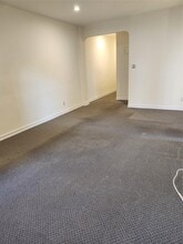 285 Central Ave in Hempstead, NY - Building Photo - Building Photo