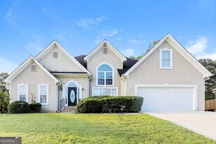 198 Sawgrass Way in Fayetteville, GA - Building Photo