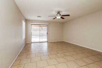 2513 N 114th Ave in Avondale, AZ - Building Photo - Building Photo