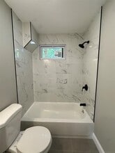 197 Shaw St in New London, CT - Building Photo - Building Photo