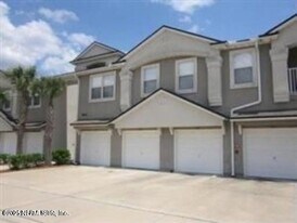 7057 Snowy Canyon Dr in Jacksonville, FL - Building Photo