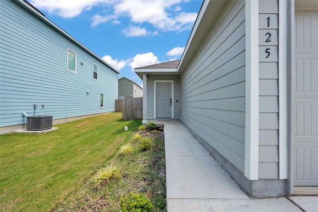 property at 125 Hal Norton Wy