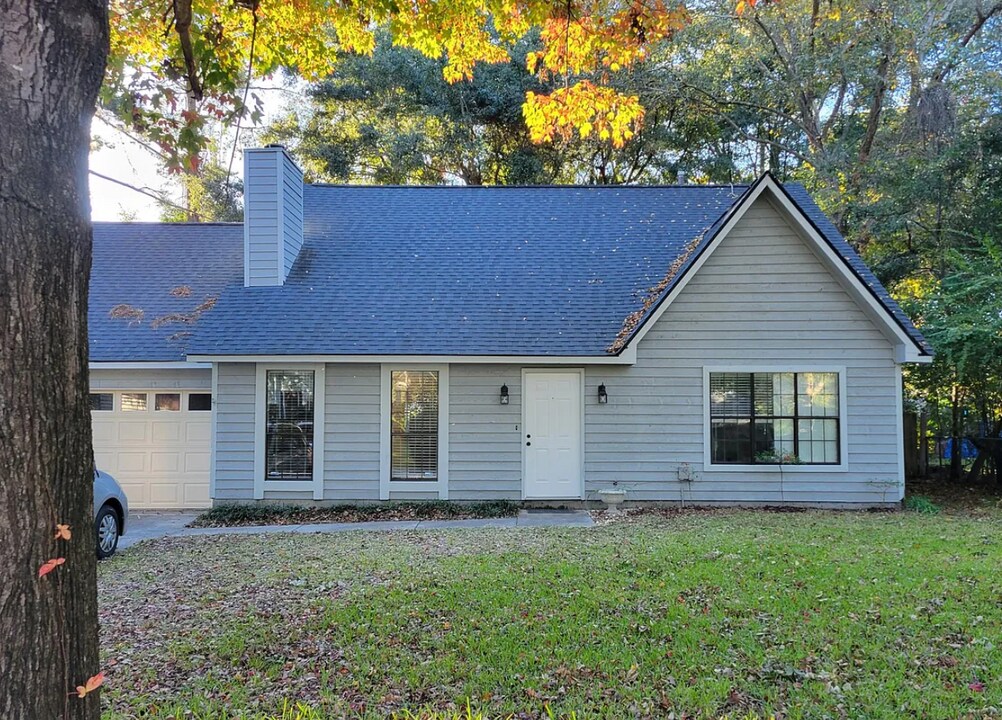 7 S Held Cir in Charleston, SC - Building Photo