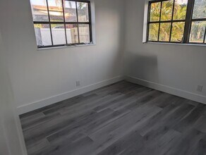 2519 Plunkett St in Hollywood, FL - Foto de edificio - Building Photo