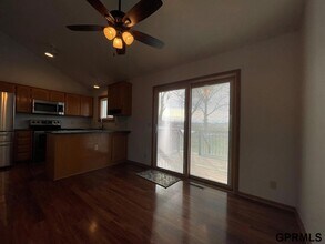 406 Fort St in Papillion, NE - Building Photo - Building Photo