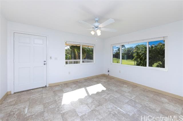 property at 921535-1535 Aliinui Dr