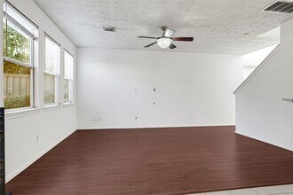 16106 Greenport Ln in Houston, TX - Building Photo - Building Photo