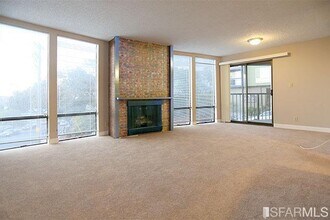 102 Locksley Ave in San Francisco, CA - Building Photo - Building Photo
