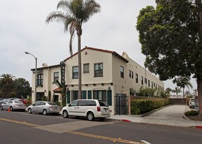 El Patio Hotel in Ventura, CA - Building Photo