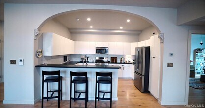 249 Main St in Beacon, NY - Building Photo - Building Photo